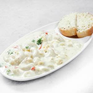 White Sauce Pasta