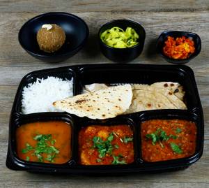 Sp. Kathiyawadi Gujarati Thali with Sweet