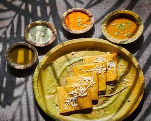 Hariyali Paneer Chila Dosa