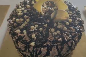 Chocolate Crunch Cake [500 grams]