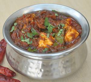 Paneer lababdar                                                                                                                                    