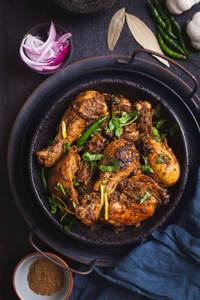 Chicken Masala [4 Pieces]