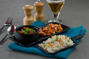Veg Manchurian & Veg Fried Rice Meal