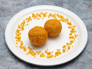 Motichur Laddu