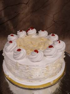 White Forest Cakes (Eggless)