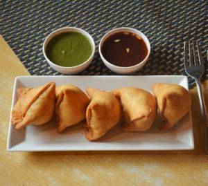 Samosa (5 PCS)