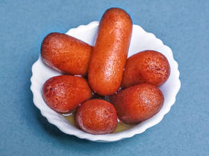 Pantwa (Gulab Jamun)(2 Pcs)