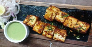 Bhatti Ka Paneer Tikka