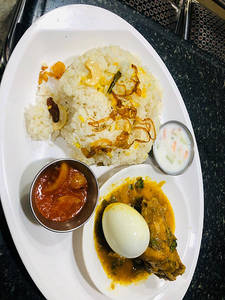 Biriyani Rice With Chicken Shawaya Combo