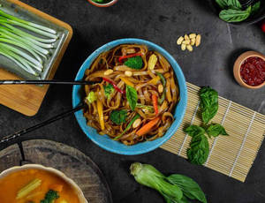 Veg Pad Thai Noodles