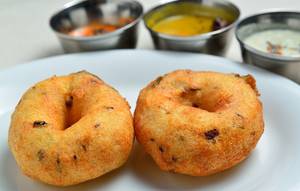 Vadai [medhu]