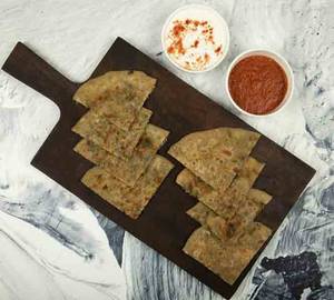 Palak Cheese Mix Paratha