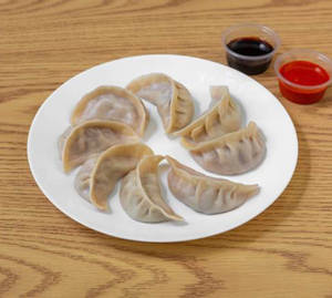 Chicken Momos (10 Pcs)