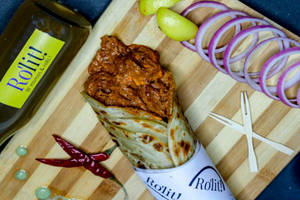Makhani Chaap Roll