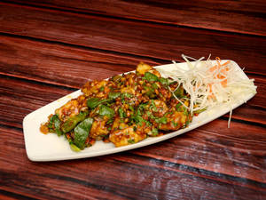 Paneer Chilli [400+ Grams, Serves 2-3]