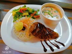 Grilled Chicken + Pepper Rice + Tomato Basil Curry