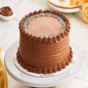 6 inch Eggless Mini Chocolate Cake with Chocolate Buttercream