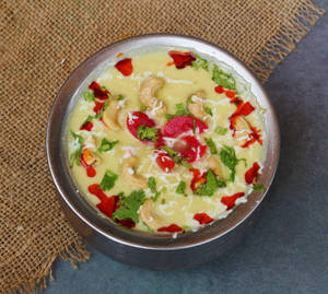 Khoya Kaju (Sweet)