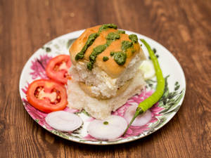 Vada Pav (Plate 1Pc)