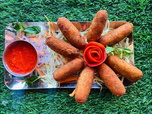 Corn Cheese Rolls (8 Pc)
