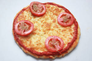 8" Tomato Margherita Pizza (8 Slices) 