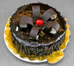Choco Chip Eggless Cake