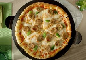 Small Chicken Sausage Pizza    
