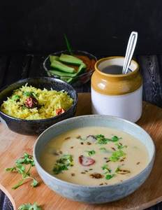 Gujarati Kadhi with Khichdi