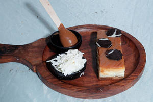 Salted Caramel Cheesecake Slice