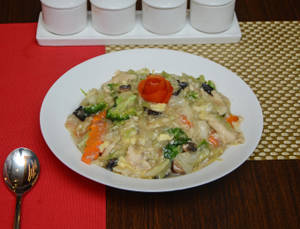 Chicken Gravy Chow Mein