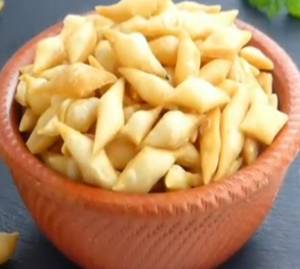 Hot Masala Nimki( 150gm)
