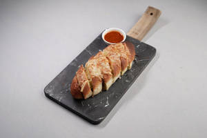 Garlic Bread With Cheese
