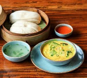 Veg Bhutanese T-Momo Combo [2 Pieces]