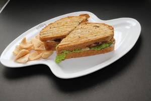 Creamy Mushroom Sandwich