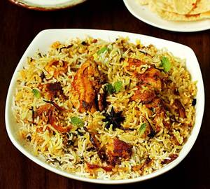 Hyderabadi Chicken Dum Biryani
