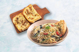 Aglio E Olio Spaghetti Pasta + 2 Pc Butter Garlic Breads