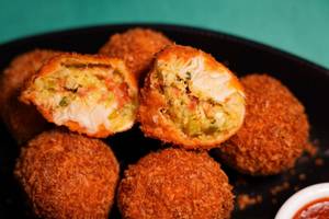 Crunchy Veg Momos