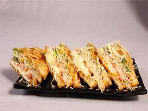 Tandoori Paneer Sandwich