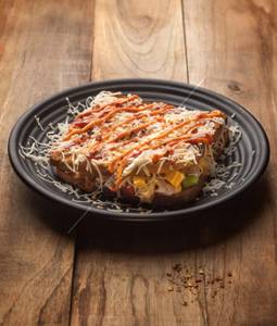 Cheesy Masala Mixed Paneer Sandwich