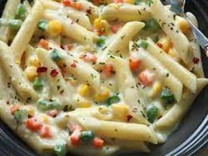 White Sauce Pasta