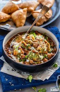 Samosa Chaat