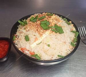 Veg Burnt Garlic Fried Rice