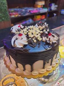 Black Forest Cake Eggless