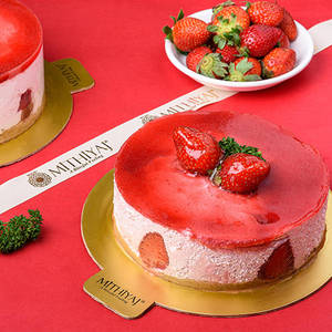 Strawberry Cheese Cake (600 Gms)