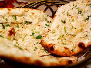 Cheese Garlic Naan
