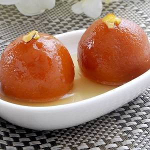 Hot Gulab Jamun (4 Pcs.)