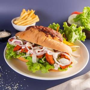Tandoori Chicken Tikka In Sub Roll Sandwich