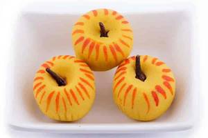 Kaju Apple