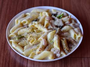 White Sauce Penne Pasta