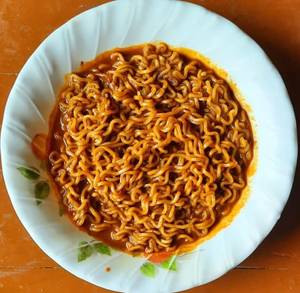 Hot And Spicy Maggi 